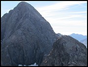 014 La parete nord del Diavolo e a destra l'anticima che dobbiamo salire